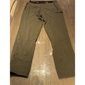 REI Pants Mens Large Cargo Straight Hiking Zip Green belted Outdoor Camping